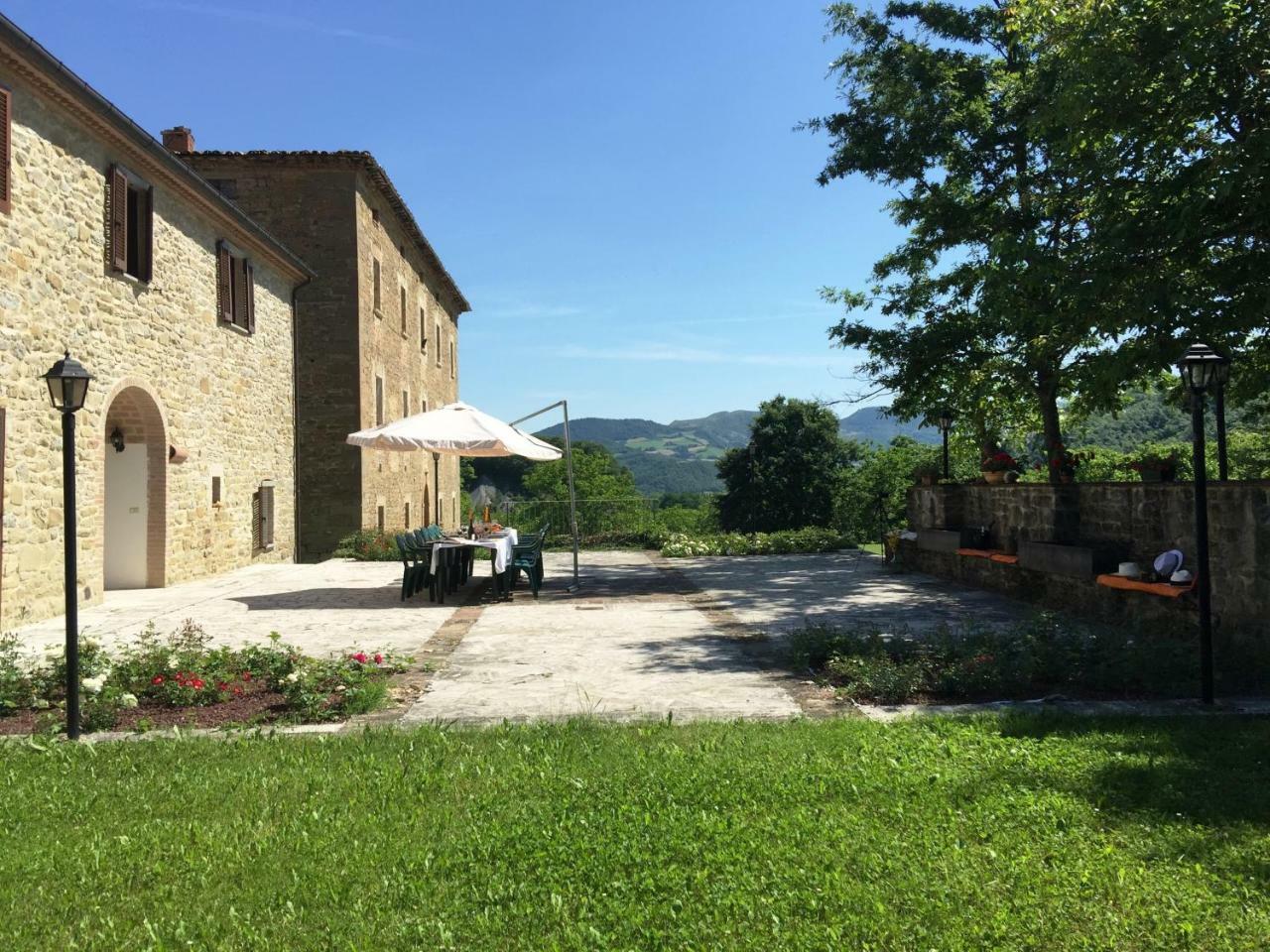 Pensjonat Relais Valguerriera Apecchio Zewnętrze zdjęcie